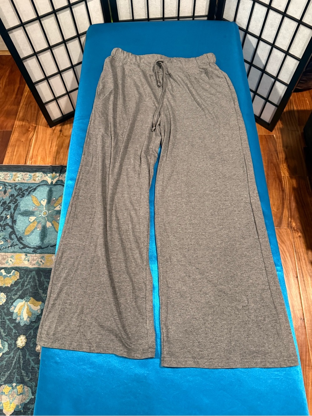 Girls' Gray Wide-Leg Knit Sweatpants with Drawstring (G2)